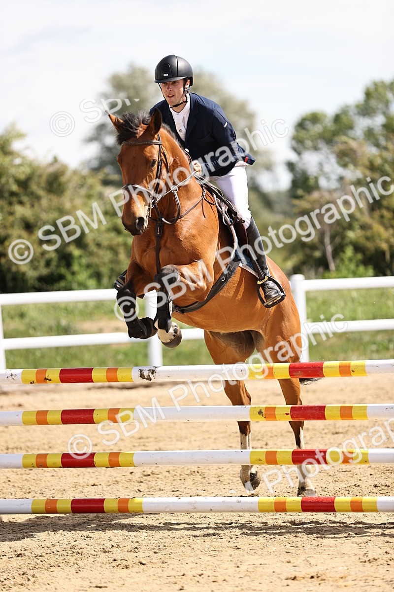 SBM_002337 - Class 9 - Senior British Novice - 90cm