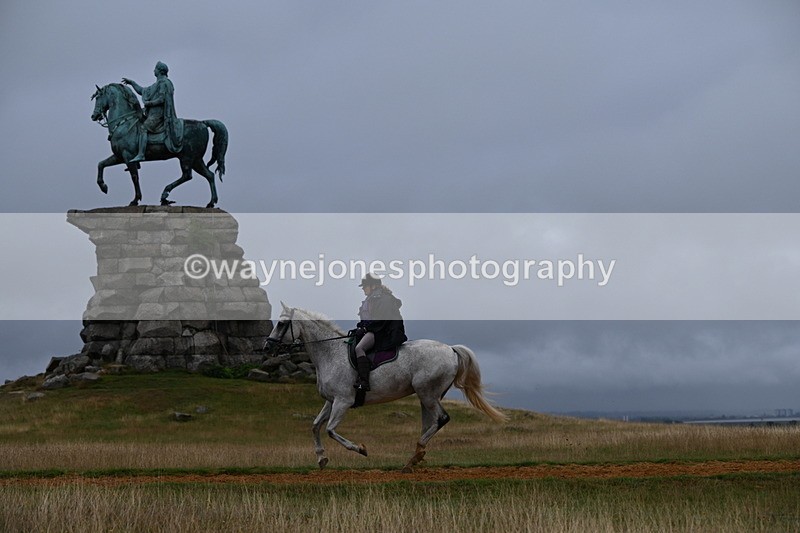 DSC_2563 - Time at Statue 12:34 to 12:56