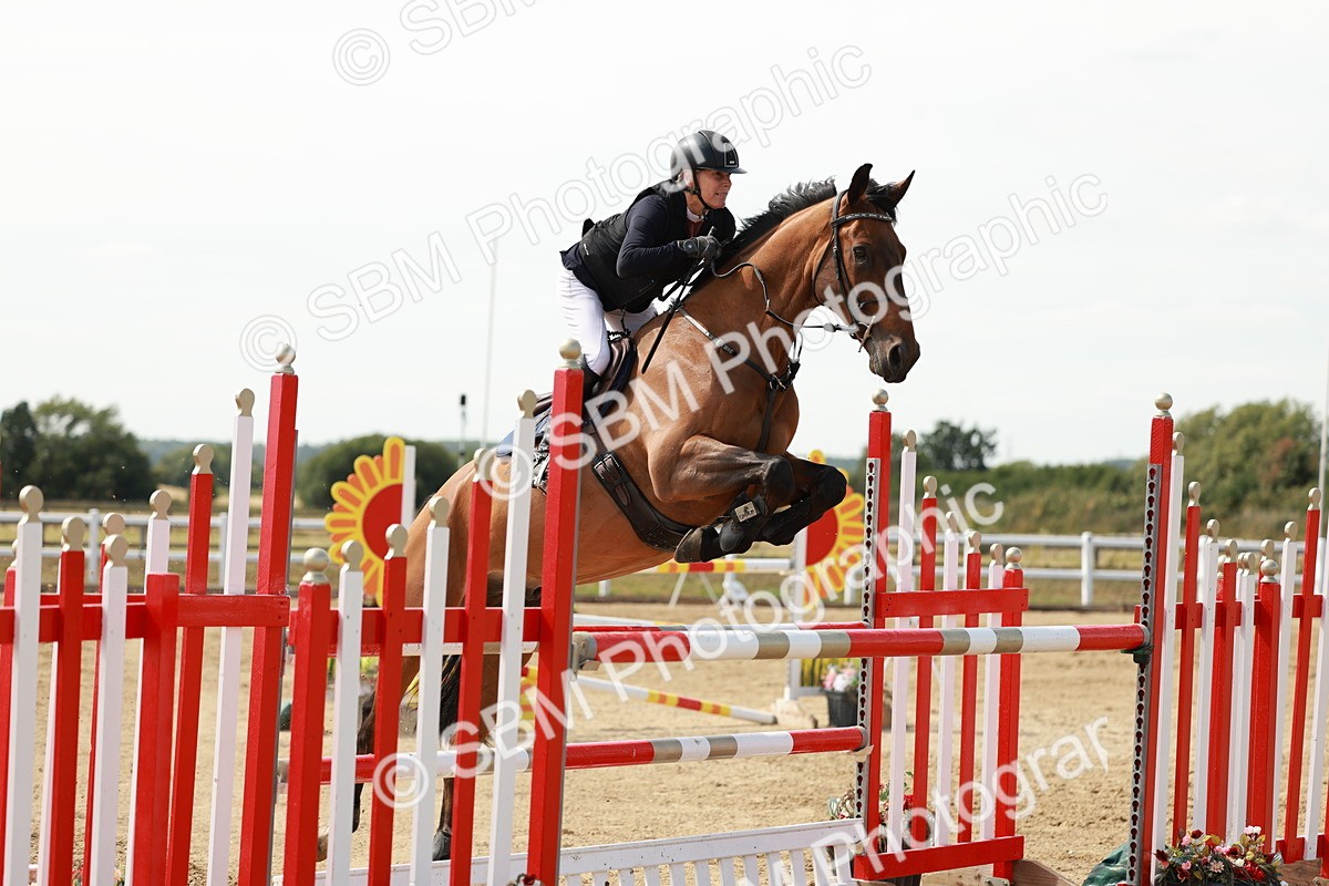 SBM_008080 - Class 4 - Senior Foxhunter - 1.20m Open