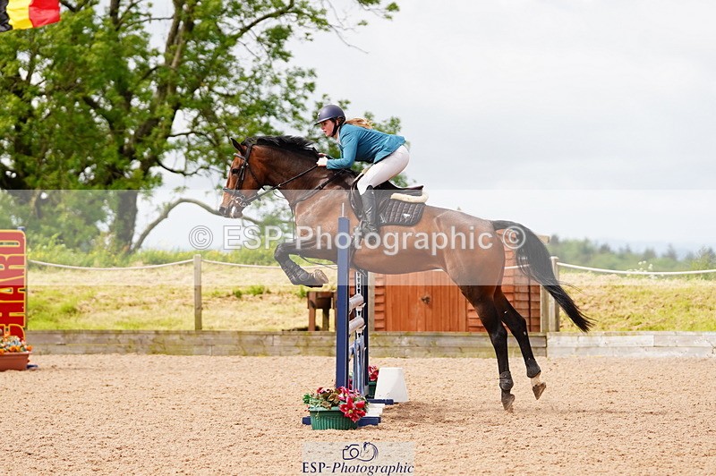 240526A-105042-07654 - Cls 26 Chard Equ 1.05m and 1.10m Grand Prix