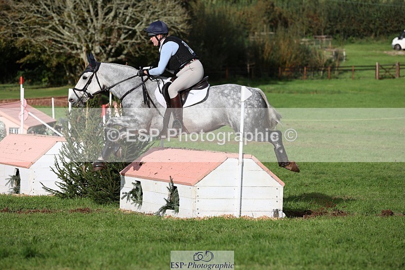 231021-151118-20321 - 486-PROSPECT.LAD-Francesa.Aitchison-SC+XC