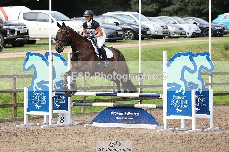 240803-100213-00329 - 008-Jodie_Coombes-TATTYGARE_LAST_DELIGHT