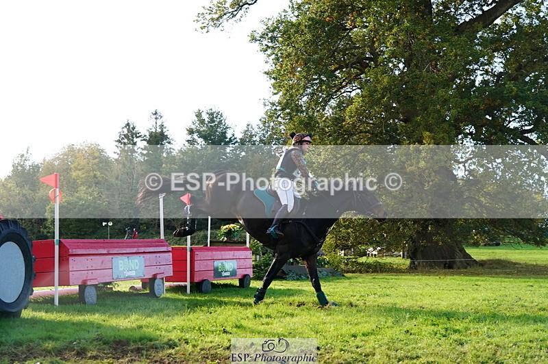 251025A-141636-20990 - G-507-Dominique.Kinnaird-Ainley