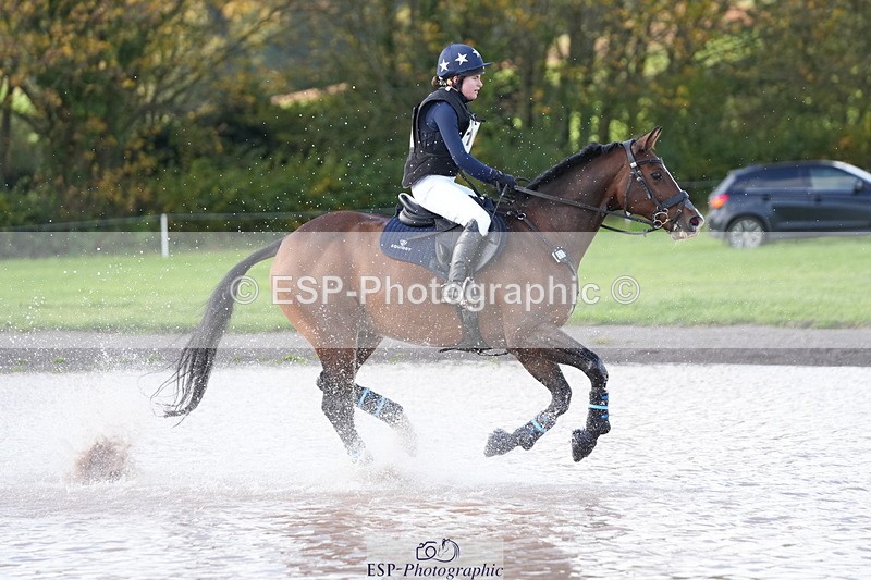 251024A-131724-11046 - B-160-Phoebe.Woods