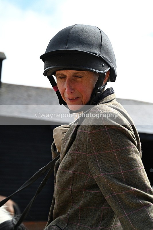 WJ7_7034 - Berks & Bucks at Blandy’s Farm 31-08-25