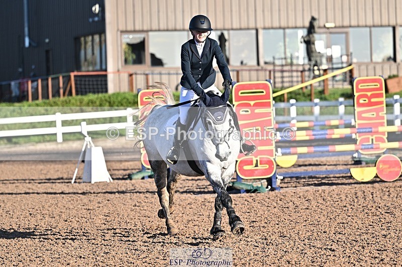 251203-101319-00091 - Cls 1 British Novice and 90cm Open