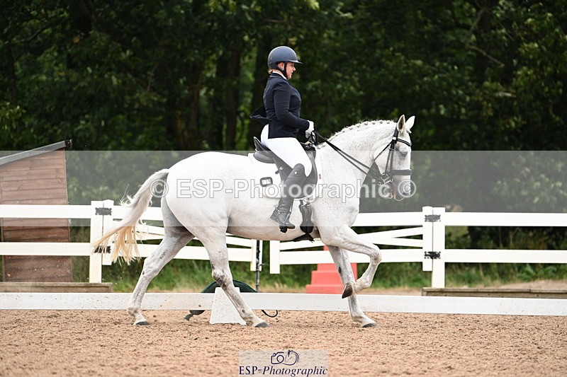 240815A-140234-01925 - 139-Chloe.Makepeace-Beechfield.Diamond