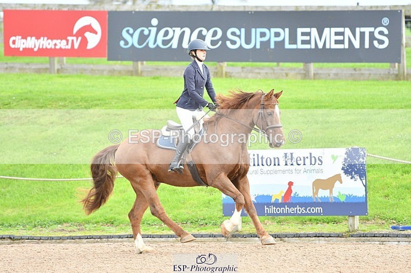 251026-104950-02136 - Cls 21+22 70cm Club and Schools