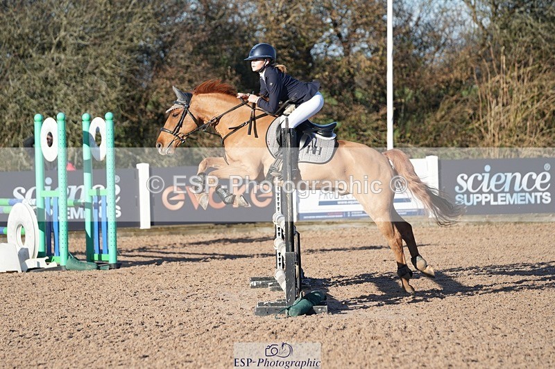 251130-103429-00942 - Cls 4 Pony Brit Nov & 80cm Open