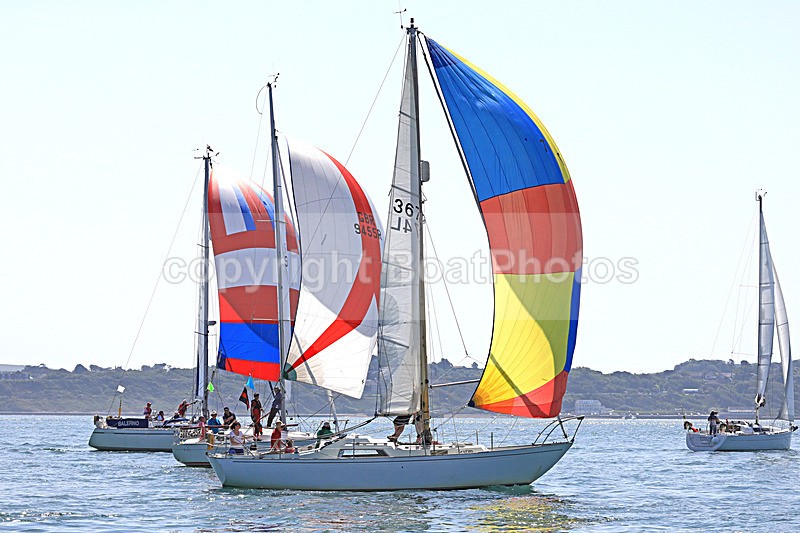 190629 RESPONSIVE GBR3674L 1Y3A9832 - ROUND THE ISLAND RACE 2019