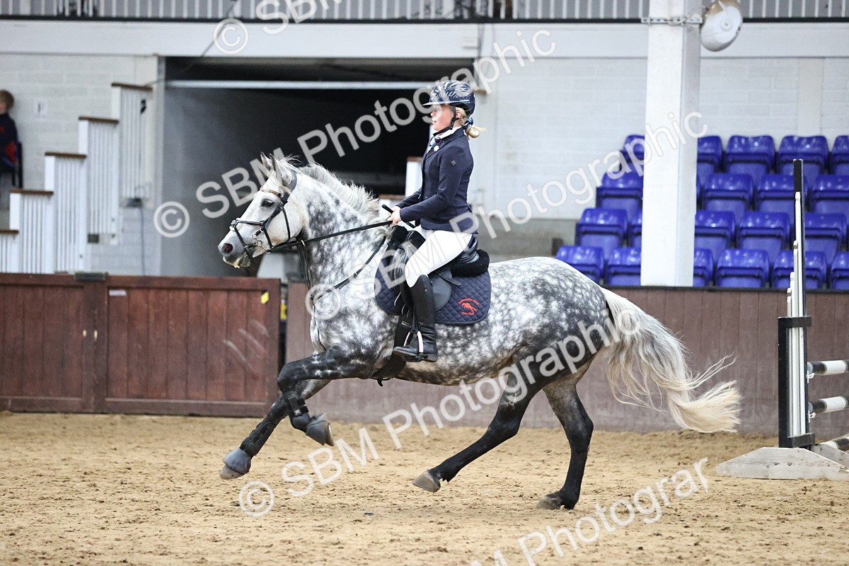 SBM_001484 - Class 5 - Henlow Veterinary Hospital 70cm
