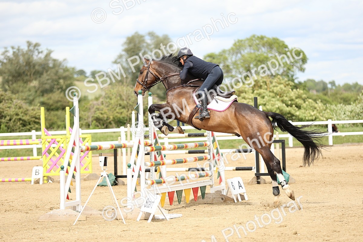 SBM_001307 - Class 5 - Senior Foxhunter - 1.20m