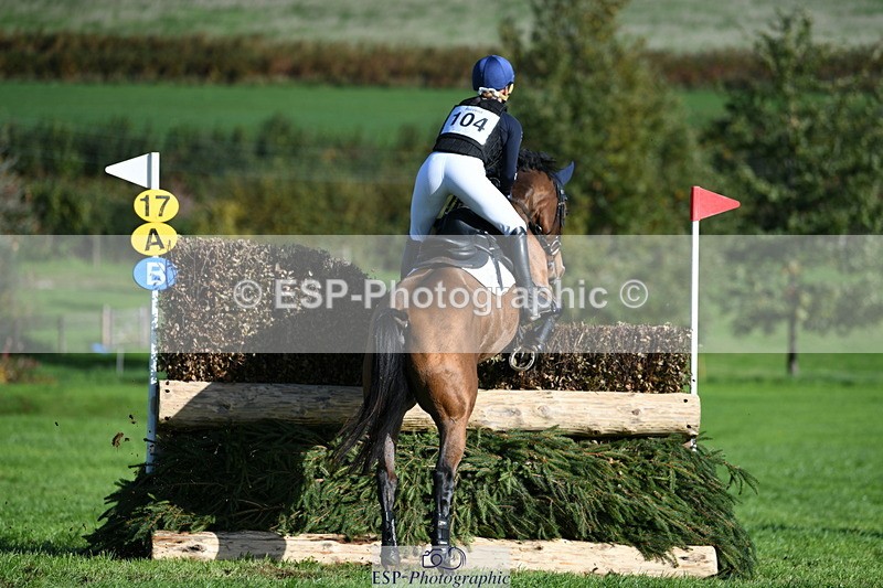 251024A-115240-09073 - B-104-Millie.Juleff