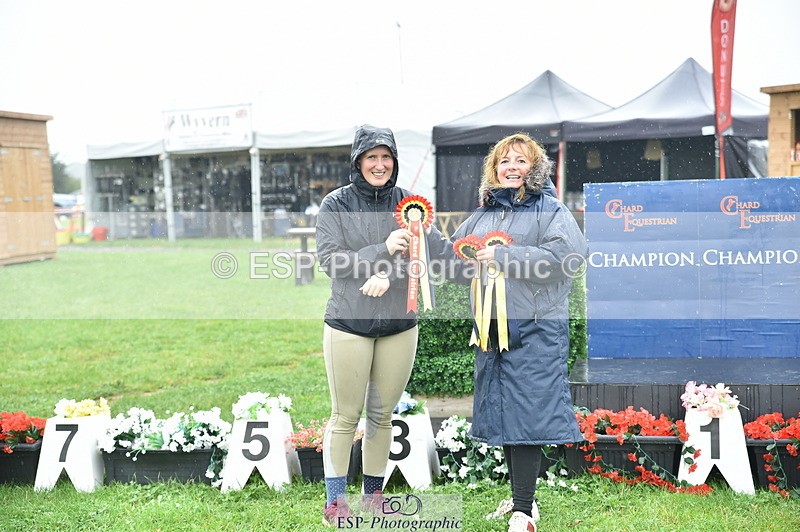 240901A-204332-11331 - 100 Presentation