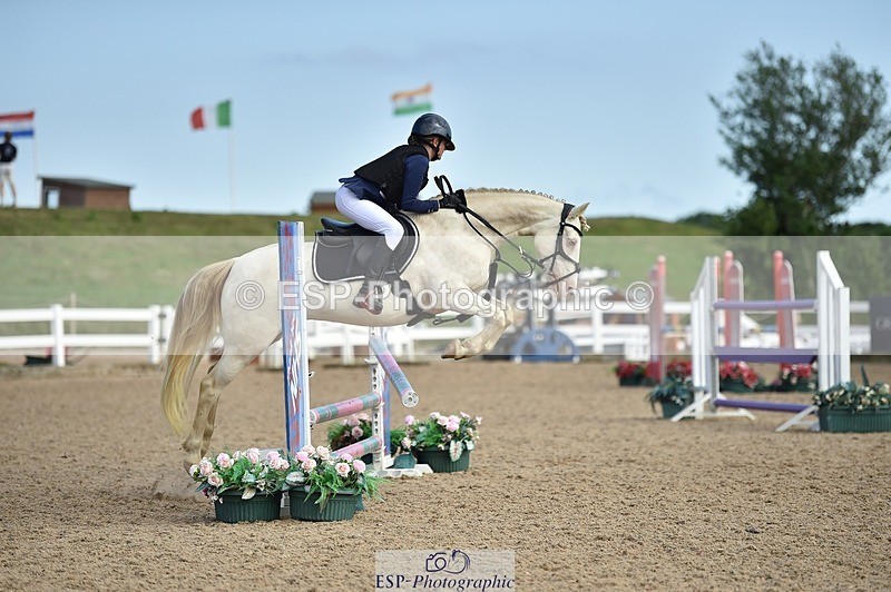 250628-172202-07131 - Cls 24 Pony Discovery & 90cm Open
