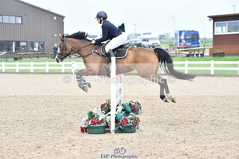 231013A-094040-00826 - Cls 6 British Novice & 90cm Open