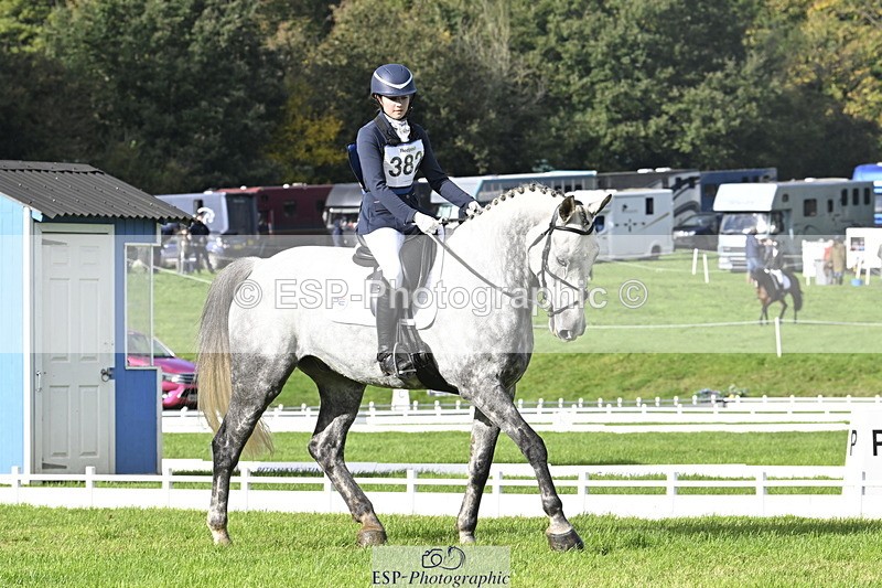 251023A-145012-04419 - E-382-Yasmin.Meredith