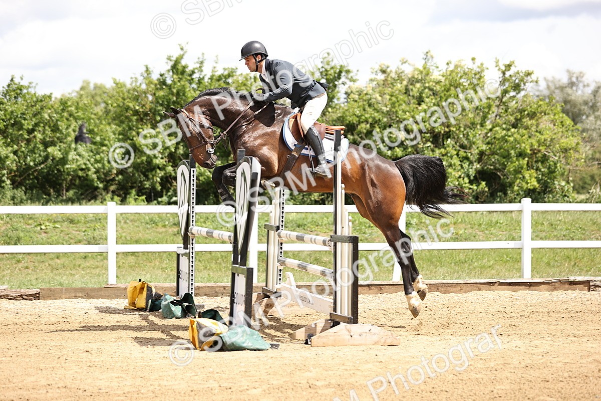 SBM_002420 - Class 10 - Senior Discovery - 1.00m