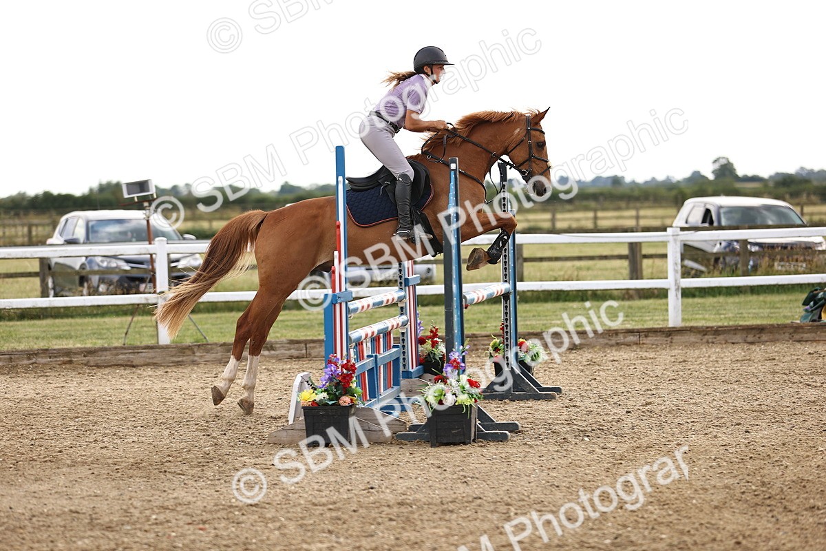 SBM_002361 - Class 18 - Ariat Senior British Novice- 90cm Open