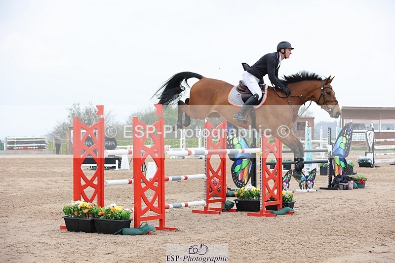 250424-130215-05695 - Cls 1 - 2 Star Small Tour