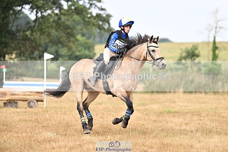 250824A-115755-35290 - 2025-Max.Perrott-Barney