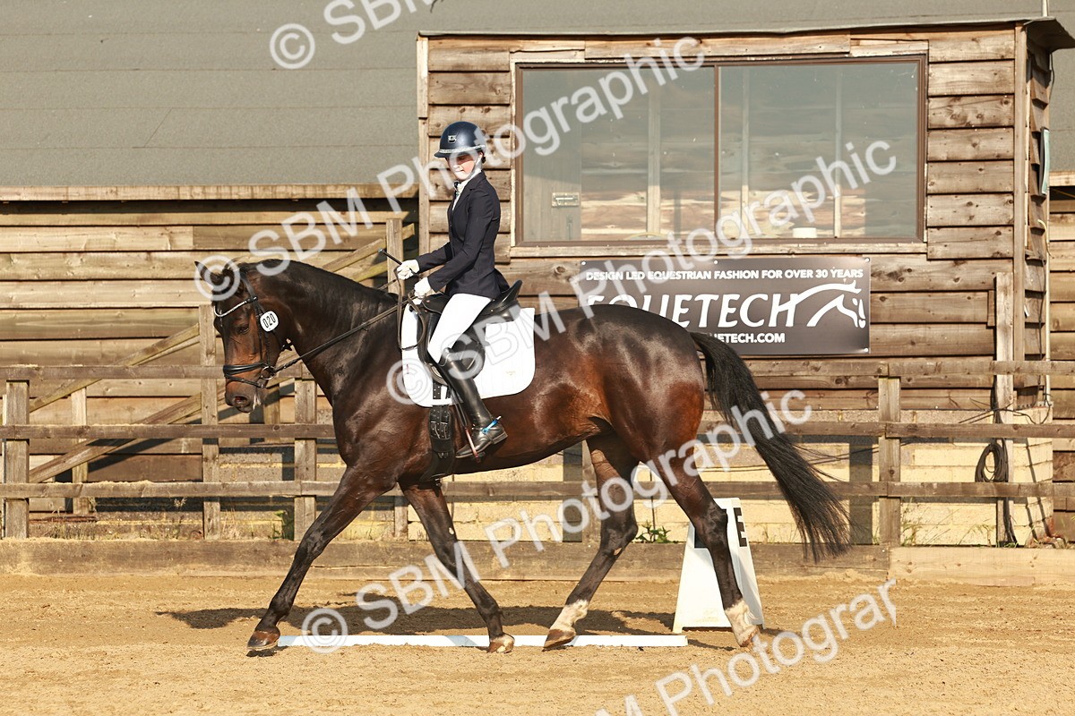 SBM_000429 - Class 5 - Novice 2