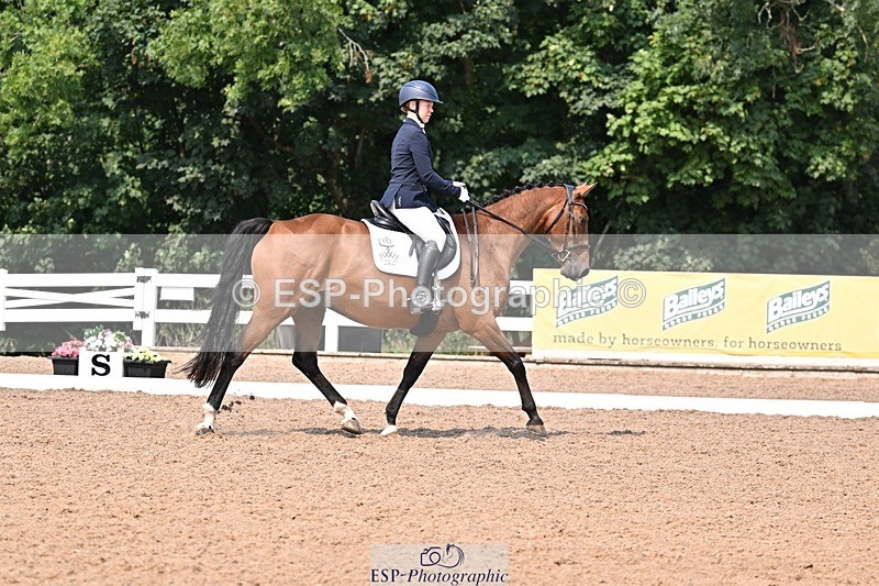 250816-140055-05235 - 151-Shona.MclauchlanLuca.Me.Go