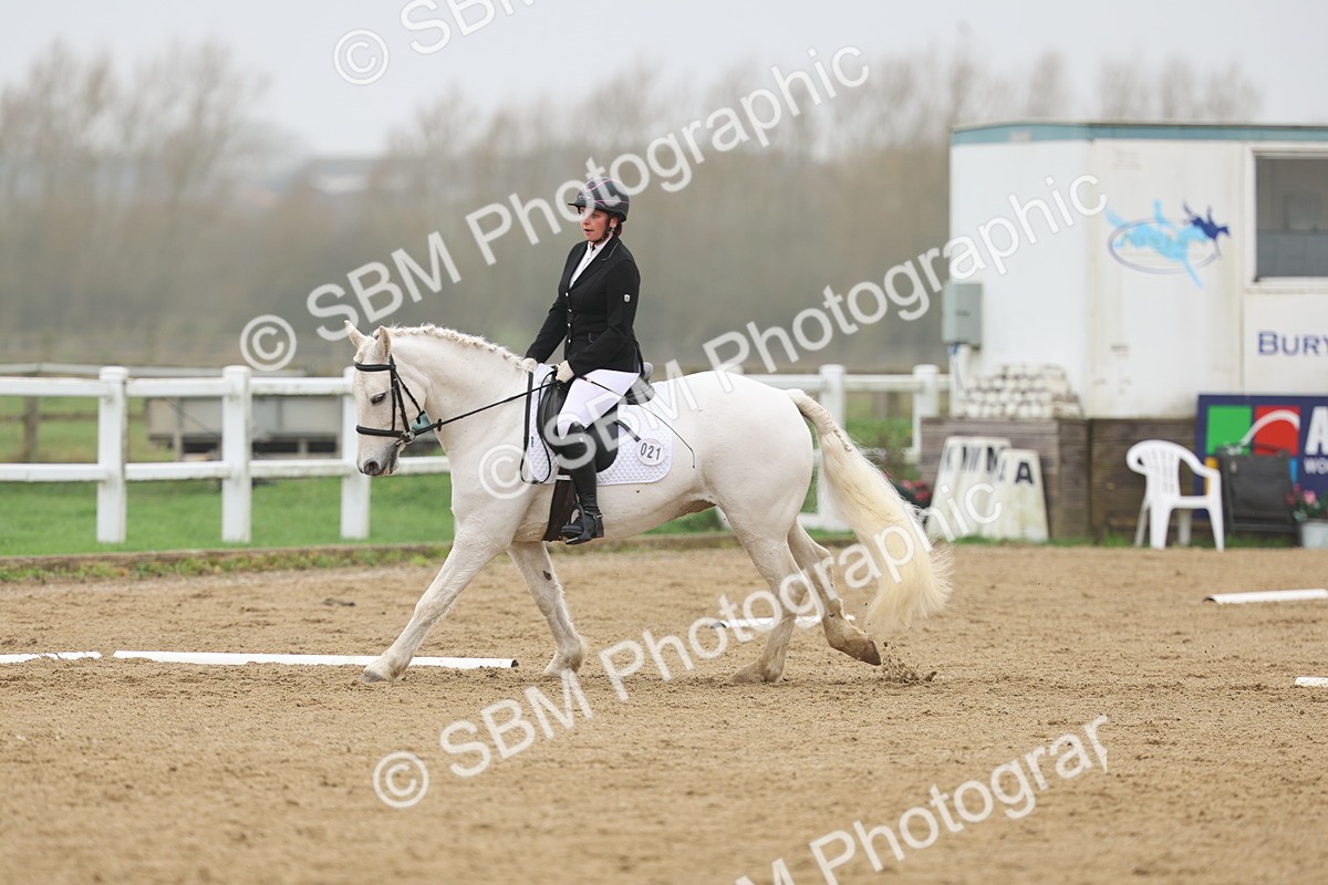 SBM_002650 - Class 6-7 - Novice 34-Elementary 42