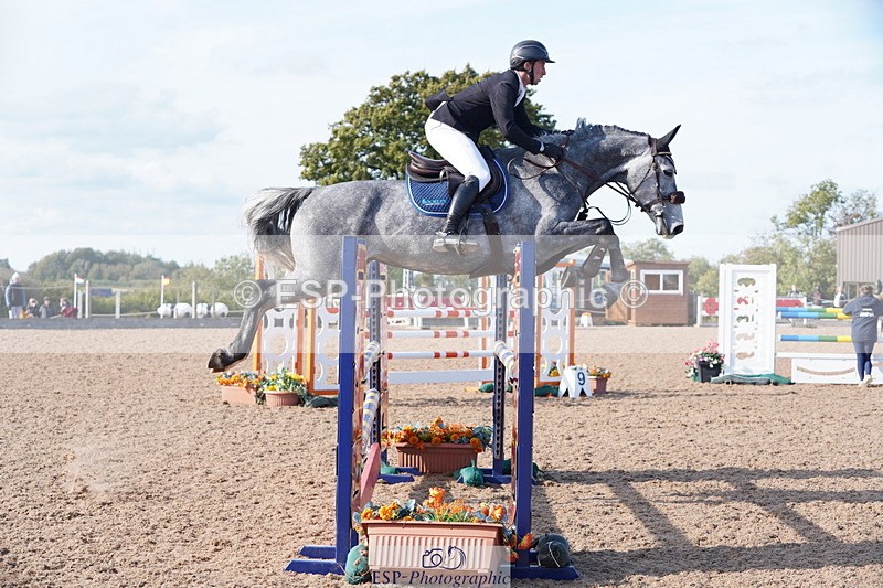 241005A-150552-05058 - SAT Cls 11 Snr Newc & 1.10m Open