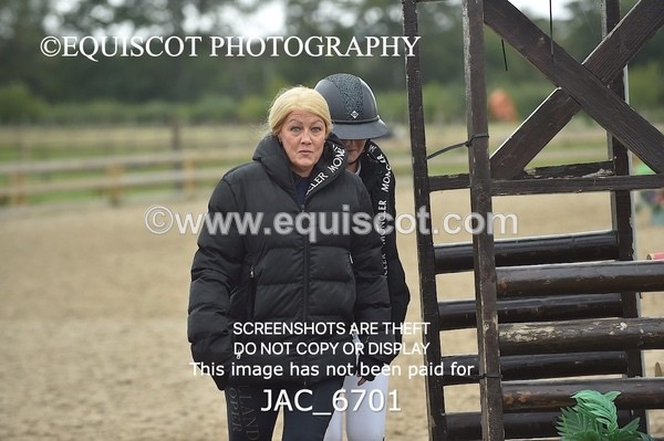 JAC_6701 - CLASS 17 SUN Pony Newcomers/ 1m Open