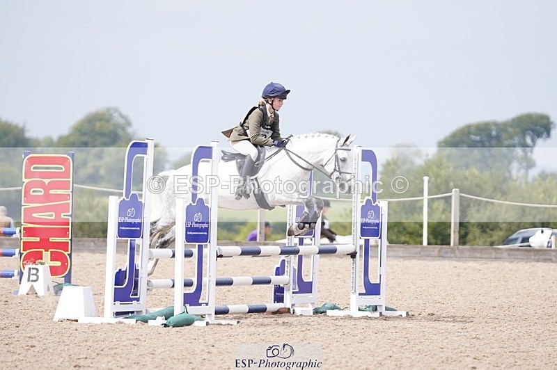 240831A-130954-03225 - 252-CHLOE.FOX-PITT-SIR.CHARLIE.BOI