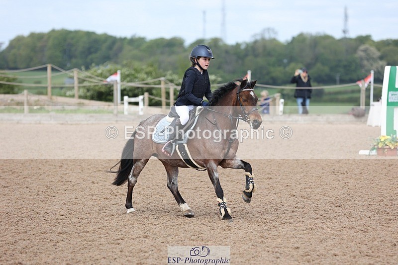 250505-094021-03930 - Cls 1 Pony Intro 70cm