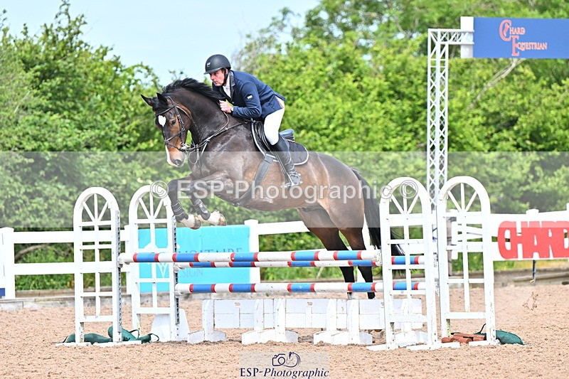 240619A-112503-00058 - Cls 1 British Novice and 90cm Open