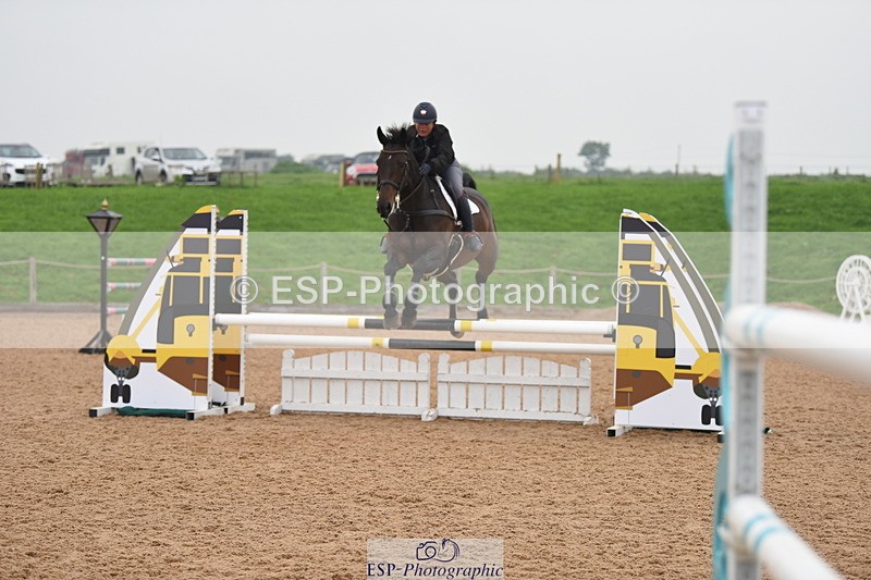 230916A-154600-05410 - Cls 18 Snr 95cm Derby