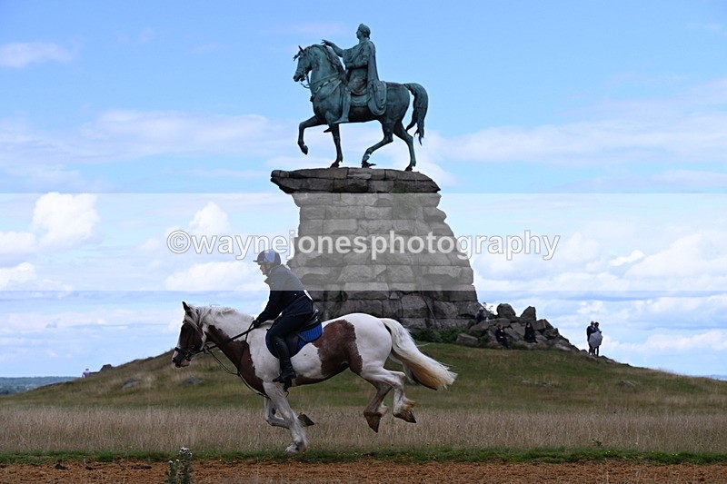 DSC_9751 - Time at Statue 15:11 to 15:58