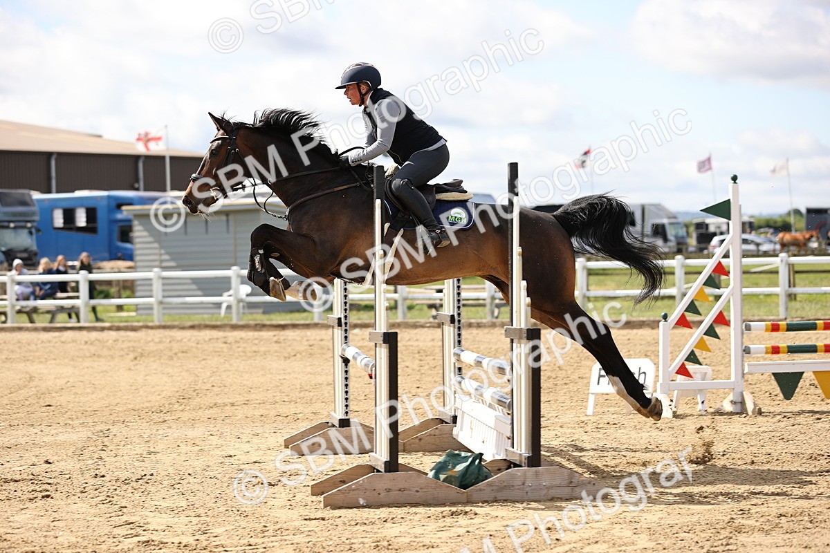 SBM_001930 - Class 8 - Clear Round
