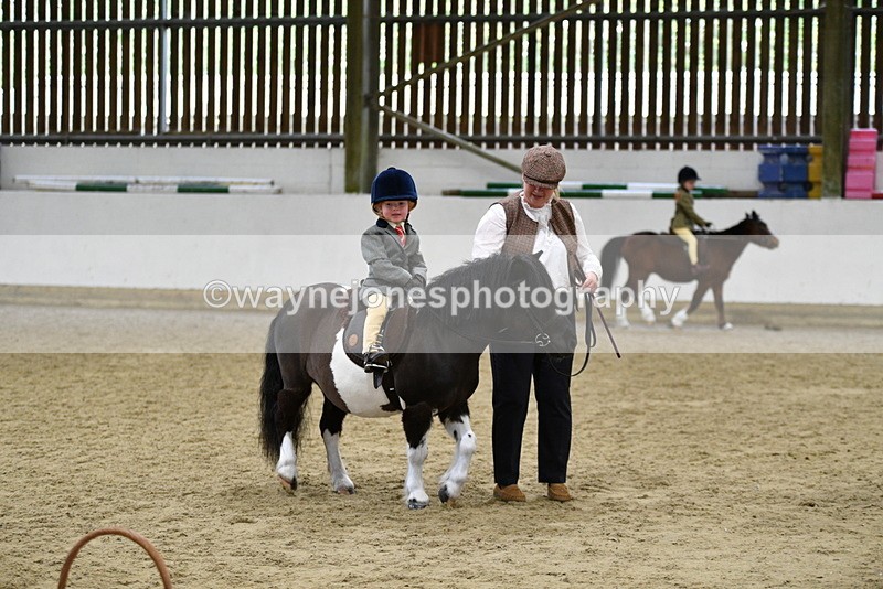 WJ5_7068 - Class 10 Childs Pony