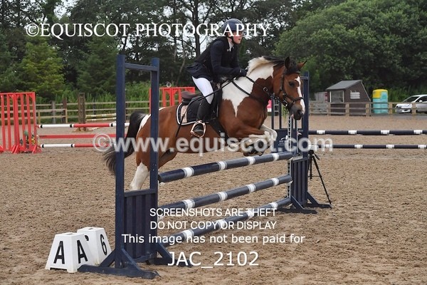 JAC_2102 - CLASS 6 Stepping Stones 128/ 138cms Handicap