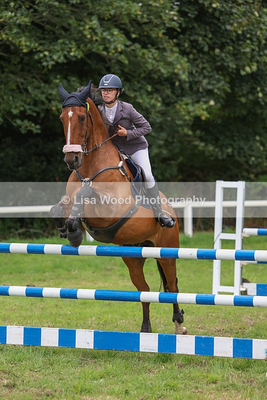 3E7A8188 - Class 7: Senior Newcomers/1.10m open