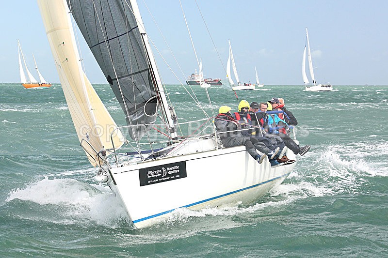 160702 DODJER - GBR9298R - ROUND THE ISLAND Y92A3203 - ROUND THE ISLAND 2016