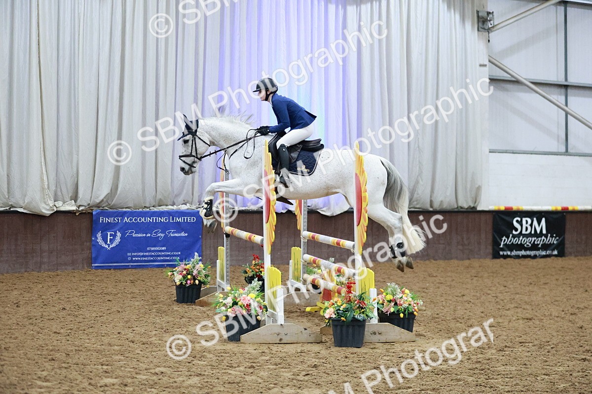 SBM_004547 - Class 17 - Senior Newcomers - 1.10m