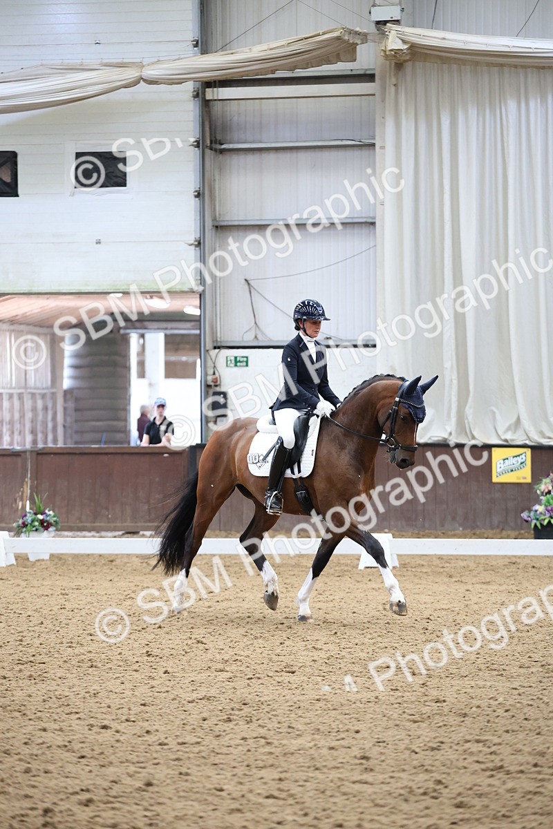 SBM_002869 - Class 5 - Novice 6 Gold - 10.24-11.30