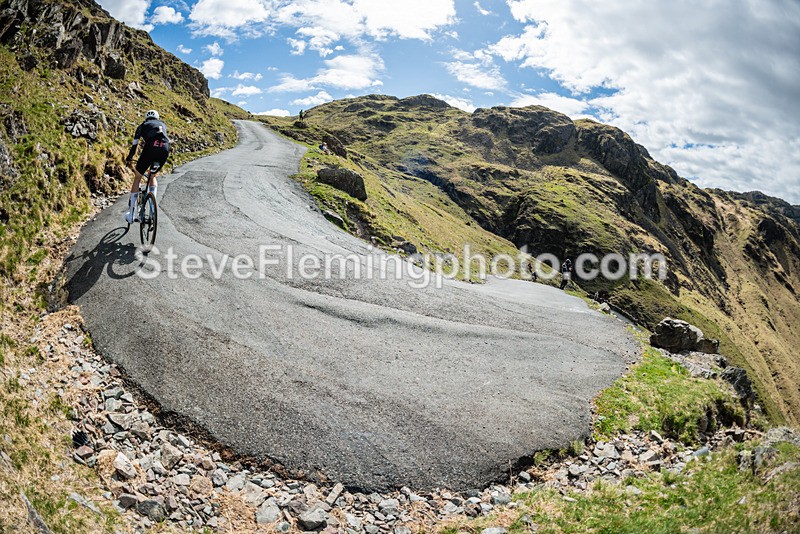 105959 - Hardknott Hairpin 11.00 - 12.00