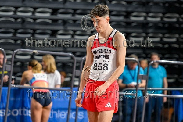 CEInv26-913625 - Track Male Set Two