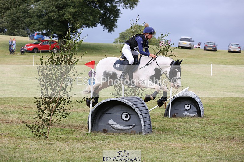 240825X-165922-37849 - 80cm XC 16.30 to 17.30