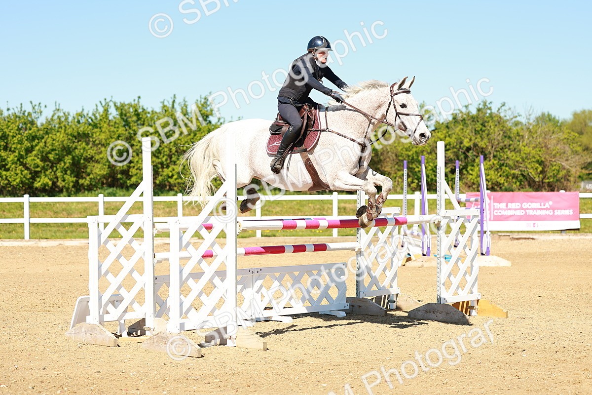SBM_001762 - Class 5 - Senior Foxhunter - 1.20m
