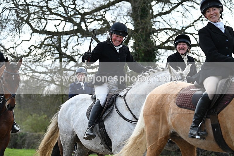 WJ7_9854 - Walk Home