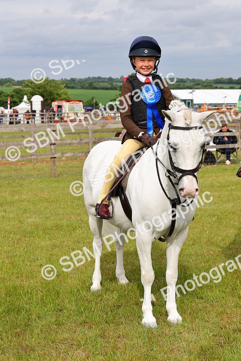 SBM_09656 - Class 44-45 - LIHS BSPS Open Nursery and Cradle Stakes