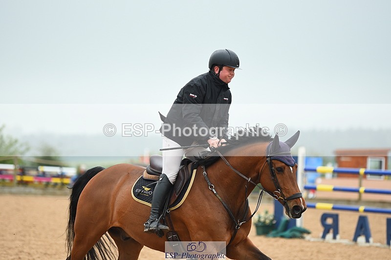 230505A-120846-03907 - Cls 22 Talent Seeker & 7 year old Quali