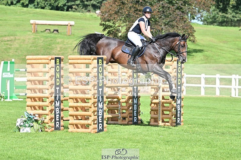 230909-112235-05160 - Cls 11 Snr Foxhunter & 1.20m Open